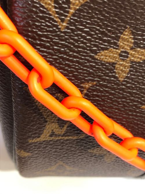 LOUIS VUITTON（ルイ ヴィトン）LOUIS VUITTON (ルイ ヴィトン) ミニ・ポロション ヴァージルアブロー ブラウン サイズ:-の古着・服飾アイテム