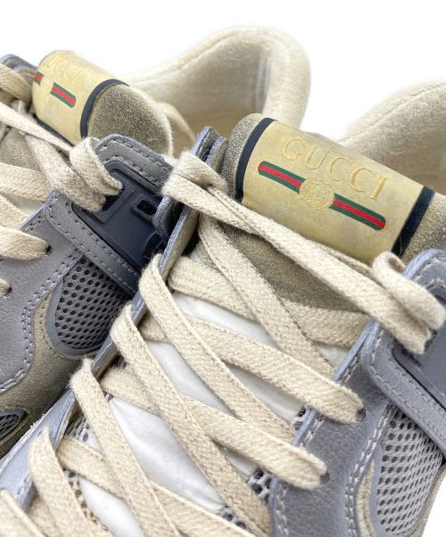 GUCCI（グッチ）GUCCI (グッチ) ローカットスニーカー シルバー サイズ:11の古着・服飾アイテム