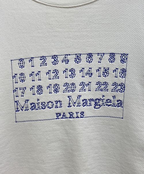 Maison Margiela（メゾンマルジェラ）Maison Margiela (メゾンマルジェラ) ステッチロゴスウェット アイボリー サイズ:44の古着・服飾アイテム