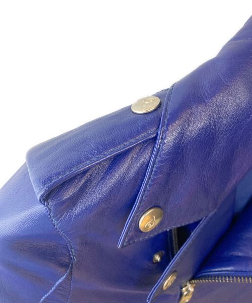 ALEXANDER McQUEEN（アレキサンダーマックイーン）ALEXANDER McQUEEN (アレキサンダーマックイーン) ダブルライダースジャケット ブルー サイズ:36の古着・服飾アイテム
