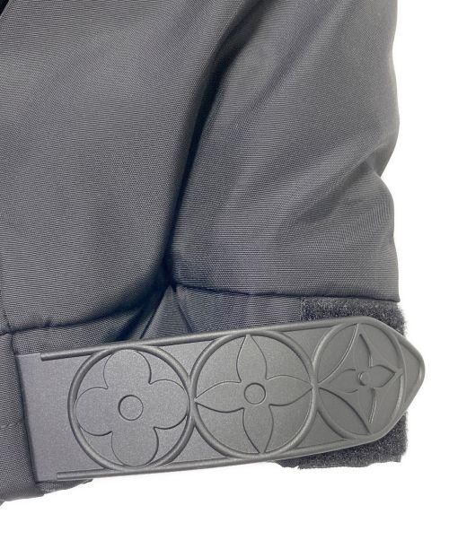 LOUIS VUITTON（ルイ ヴィトン）LOUIS VUITTON (ルイ ヴィトン) MONOGRAM PADDED BLOUSON ネイビー サイズ:48の古着・服飾アイテム