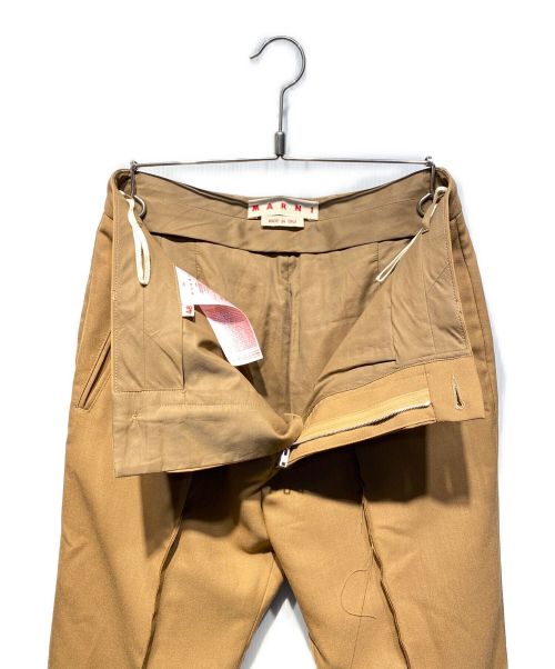 MARNI（マルニ）MARNI (マルニ) センタープレストラウザーズ ベージュ サイズ:48の古着・服飾アイテム