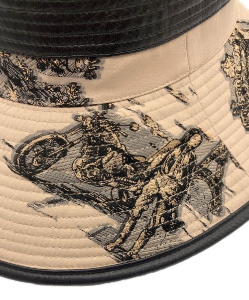 HERMES（エルメス）HERMES (エルメス) レザーパイピング広つばハット ベージュ×ブラック サイズ:58の古着・服飾アイテム