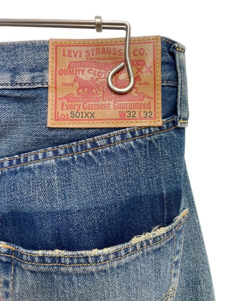 JUNYA WATANABE MAN（ジュンヤワタナベマン）JUNYA WATANABE MAN (コム デ ギャルソン ジュンヤ ワタナベ マン) LEVI'S (リーバイス) 綿セルヴィッチデニム インディゴ サイズ:SIZE XSの古着・服飾アイテム