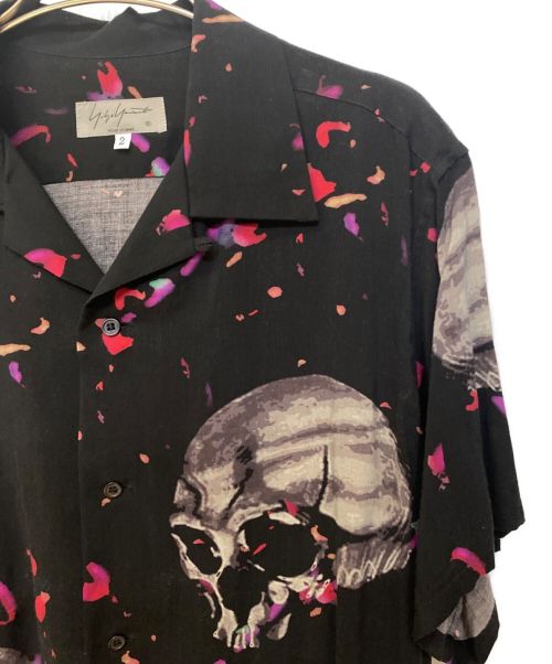 Yohji Yamamoto pour homme（ヨウジヤマモト プールオム）Yohji Yamamoto pour homme (ヨウジヤマモト プールオム) スカル半袖シャツ ブラック サイズ:2の古着・服飾アイテム