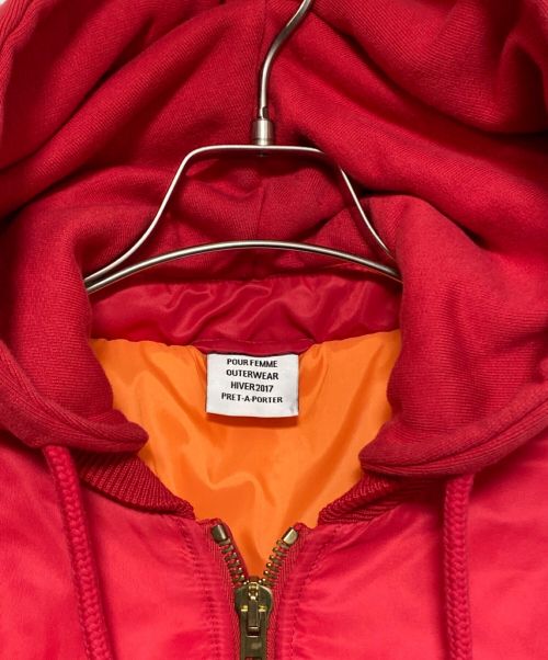 VETEMENTS（ヴェトモン）VETEMENTS (ヴェトモン) BOMBER JACKET レッド サイズ:SIZE Mの古着・服飾アイテム