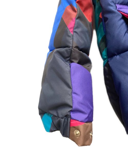 sacai（サカイ）sacai (サカイ) KAWS (カウズ) ダウンジャケット マルチカラー サイズ:1の古着・服飾アイテム