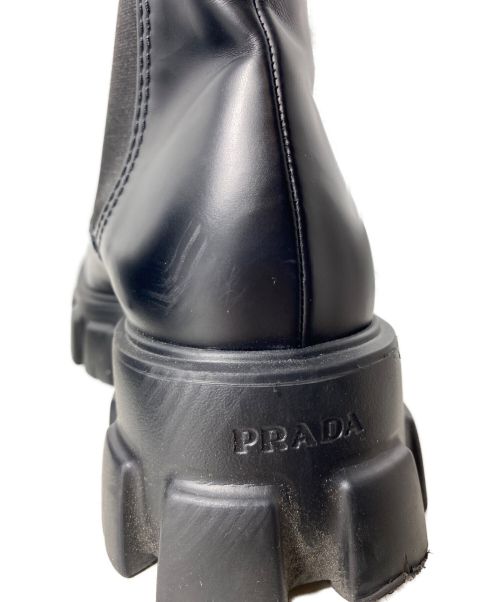 PRADA（プラダ）PRADA (プラダ) モノリス チェルシーブーツ ブラック サイズ:8の古着・服飾アイテム