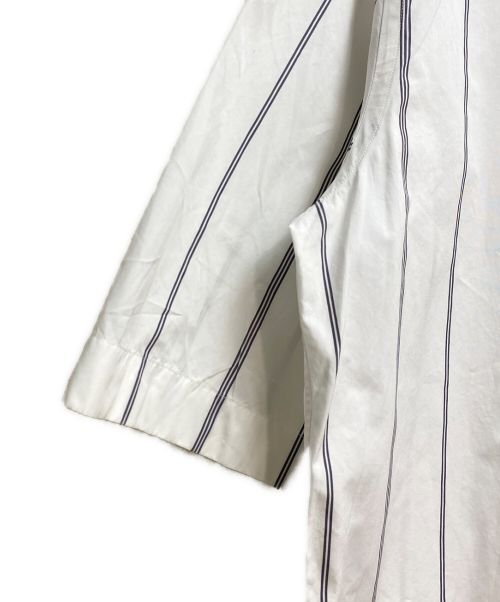 JIL SANDER（ジルサンダー）JIL SANDER (ジルサンダー) SILENCE STRIPED COTTON-POPLIN SHIRT （サイレンス ストライプ コットン ポプリンシャツ） ホワイト サイズ:38の古着・服飾アイテム