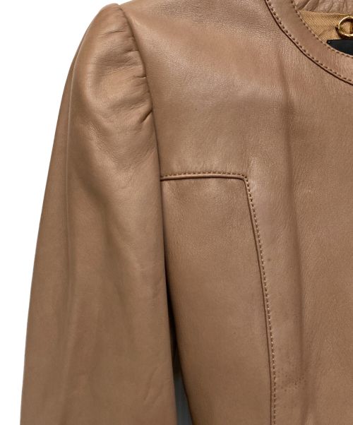 GUCCI（グッチ）GUCCI (グッチ) ベルトループ付きレザージャケット ピンク サイズ:36の古着・服飾アイテム