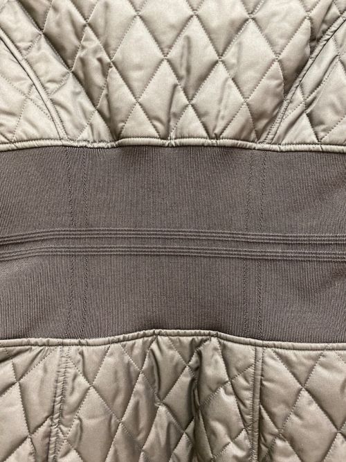 BURBERRY（バーバリー）BURBERRY (バーバリー) キルティングジャケット ブラック サイズ:38 未使用品の古着・服飾アイテム