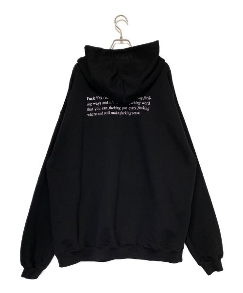 VETEMENTS（ヴェトモン）VETEMENTS (ヴェトモン) プリントフーディ ブラック サイズ:Mの古着・服飾アイテム