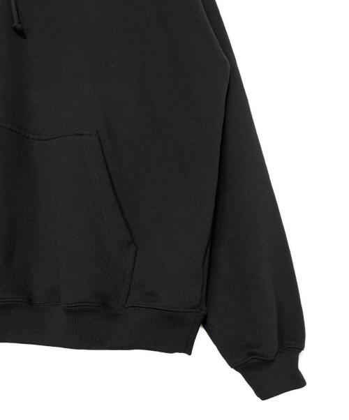 VETEMENTS（ヴェトモン）VETEMENTS (ヴェトモン) プリントフーディ ブラック サイズ:Mの古着・服飾アイテム