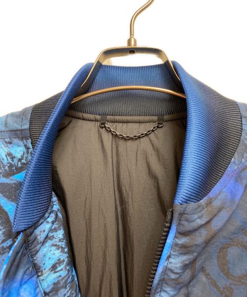 LOUIS VUITTON（ルイ ヴィトン）LOUIS VUITTON (ルイ ヴィトン) 21AW Solt Print Bomber ネイビー サイズ:46の古着・服飾アイテム