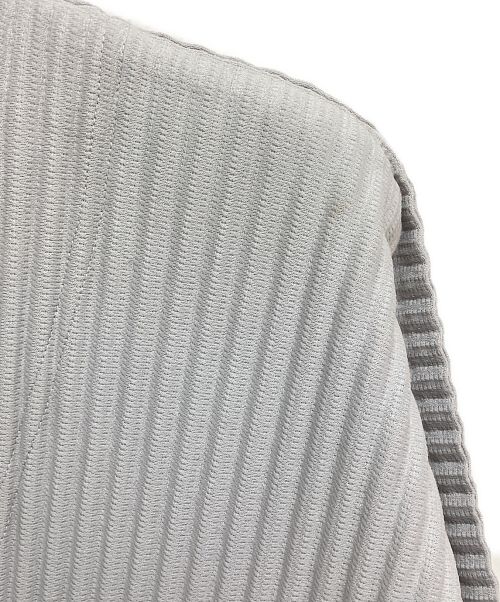 HOMME PLISSE ISSEY MIYAKE（オム プリッセ イッセイ ミヤケ）HOMME PLISSE ISSEY MIYAKE (オムプリッセ イッセイ ミヤケ) プリーツカーディガン グレー サイズ:3の古着・服飾アイテム