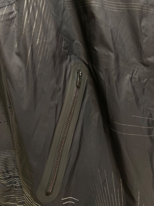 Y-3（ワイスリー）Y-3 (ワイスリー) ナイロンジャケット ブラック サイズ:Lの古着・服飾アイテム