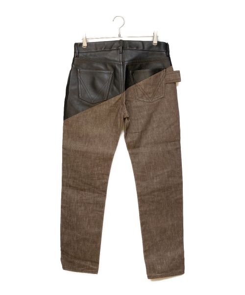 BOTTEGA VENETA（ボッテガベネタ）BOTTEGA VENETA (ボッテガベネタ) レザー切替デニムパンツ レッド×ブラック サイズ:48の古着・服飾アイテム
