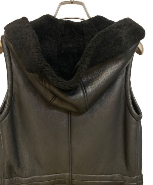 LOEWE（ロエベ）LOEWE (ロエベ) ムートンフーデッドベスト ブラック サイズ:38の古着・服飾アイテム