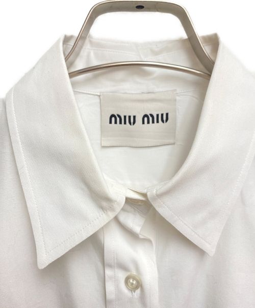 MIU MIU（ミュウミュウ）MIU MIU (ミュウミュウ) 23SS ポプリンシャツ ホワイト サイズ:40の古着・服飾アイテム