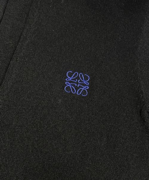 LOEWE（ロエベ）LOEWE (ロエベ) アナグラム刺繍カーディガン ブラック サイズ:Sの古着・服飾アイテム