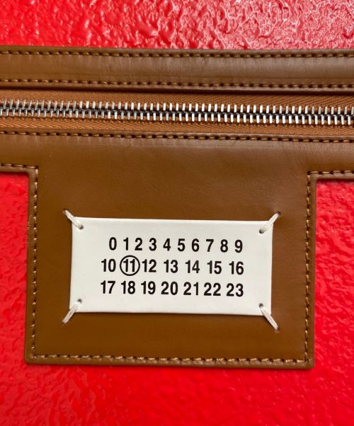 Maison Margiela（メゾンマルジェラ）Maison Margiela (メゾンマルジェラ) ボトルキャップトートバック レッド サイズ:-の古着・服飾アイテム