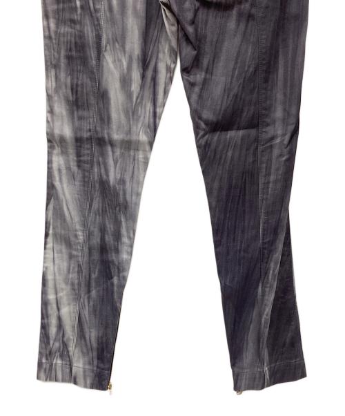 VERSACE（ヴェルサーチェ）VERSACE (ヴェルサーチェ) 総柄パンツ ネイビー サイズ:W25 未使用品の古着・服飾アイテム