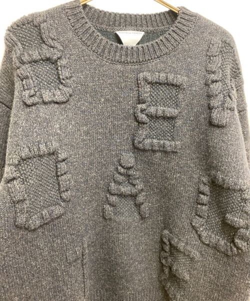 BOTTEGA VENETA（ボッテガベネタ）BOTTEGA VENETA (ボッテガベネタ) 22AW ロゴデザインニット グレー サイズ:XLの古着・服飾アイテム