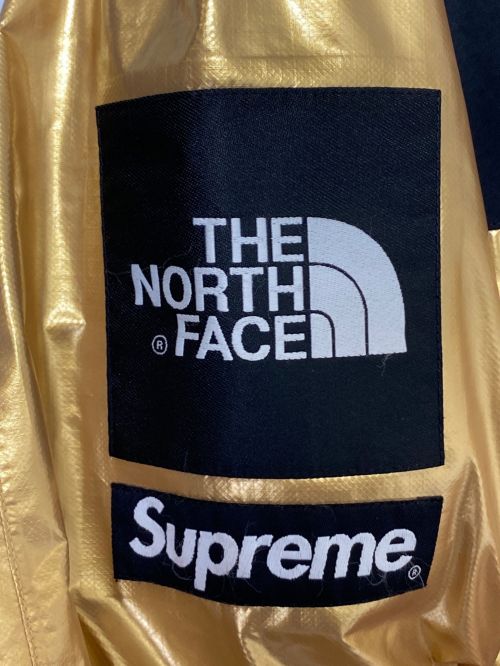 SUPREME（シュプリーム）SUPREME (シュプリーム) THE NORTH FACE (ザ ノース フェイス) METALLIC MOUNTAIN JACKET ゴールド サイズ:Lの古着・服飾アイテム