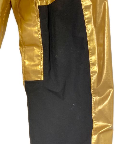 SUPREME（シュプリーム）SUPREME (シュプリーム) THE NORTH FACE (ザ ノース フェイス) METALLIC MOUNTAIN JACKET ゴールド サイズ:Lの古着・服飾アイテム