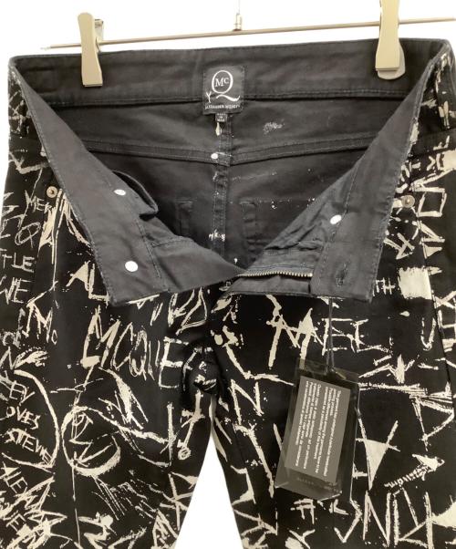 MCQ（マックキュー）MCQ (マックキュー) MCQ　総柄パンツ ブラック サイズ:W25の古着・服飾アイテム