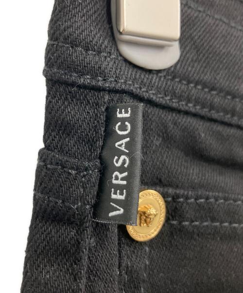 VERSACE（ヴェルサーチェ）VERSACE (ヴェルサーチェ) スタッズパンツ ブラック サイズ:W25の古着・服飾アイテム