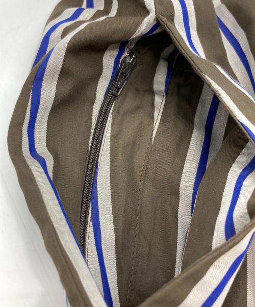 NEIL BARRETT（ニールバレット）NEIL BARRETT (ニールバレット) ストライプショートパンツ ブラウン サイズ:44の古着・服飾アイテム