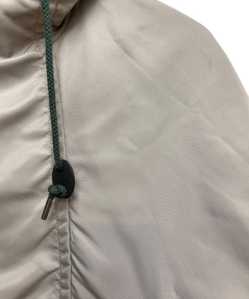 kolor/BEACON（カラービーコン）kolor/BEACON (カラービーコン) 23SS デザインマウンテンパーカー グレー サイズ:2の古着・服飾アイテム