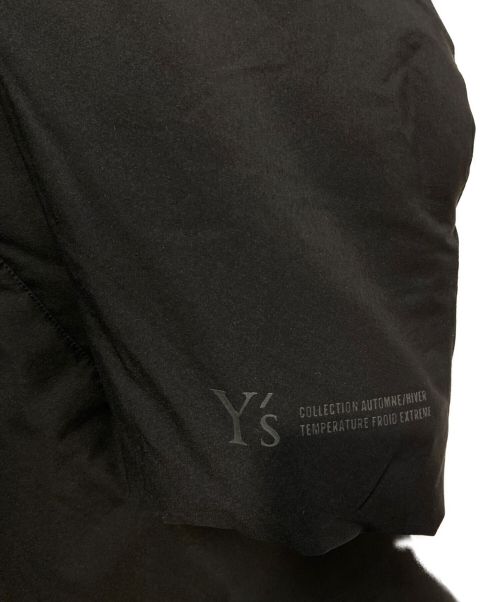 Y's（ワイズ）Y's (ワイズ) 23-24AW TYPEWRITER POLYESTER CAPE COAT（タイプライターポリエステルケープコート） ブラック サイズ:1の古着・服飾アイテム