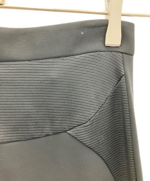 VERSACE（ヴェルサーチェ）VERSACE (ヴェルサーチェ) ストレッチパンツ ブラック サイズ:SIZE40の古着・服飾アイテム