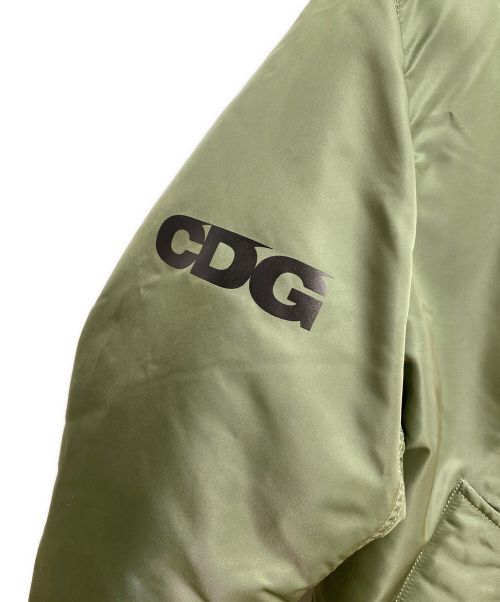 CDG（シーディージー）CDG (シーディージー) ALPHA INDUSTRIES (アルファインダストリーズ) カスタムMA-1ジャケット カーキ サイズ:Mの古着・服飾アイテム