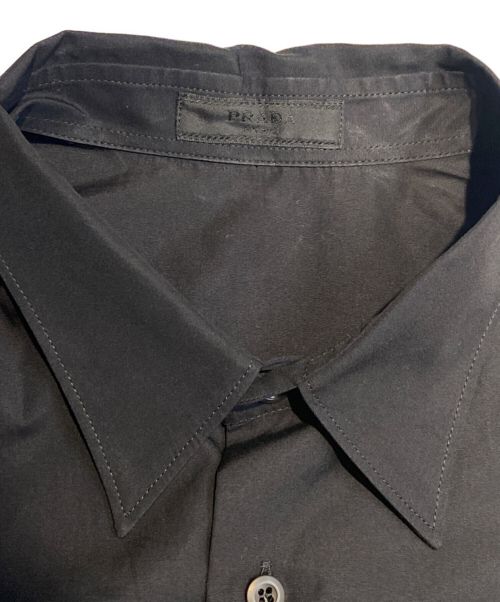 PRADA（プラダ）PRADA (プラダ) トライアングルパッチシャツ ブラック サイズ:Lの古着・服飾アイテム