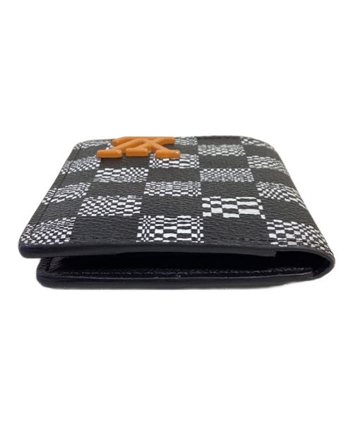 LOUIS VUITTON（ルイ ヴィトン）LOUIS VUITTON (ルイ ヴィトン) カードケース / オーガナイザー・ドゥ・ポッシュ ホワイト×ブラック サイズ:-の古着・服飾アイテム