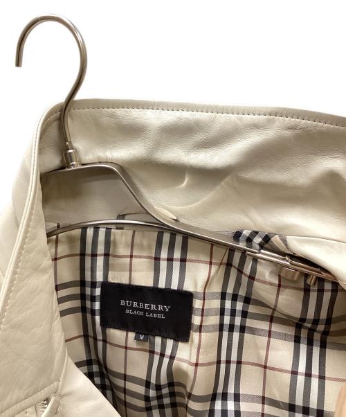 BURBERRY BLACK LABEL（バーバリーブラックレーベル）BURBERRY BLACK LABEL (バーバリーブラックレーベル) レザージャケット ベージュ サイズ:Mの古着・服飾アイテム