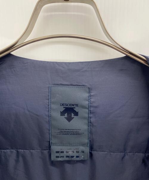 DESCENTE（デサント）DESCENTE (デサント) ダウンジャケット ネイビー サイズ:Mの古着・服飾アイテム