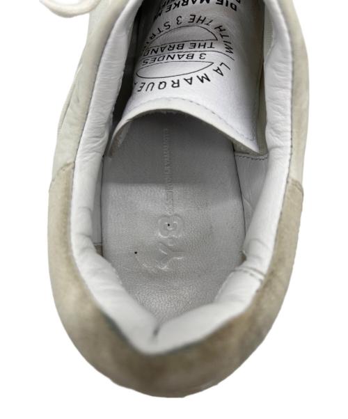 Y-3（ワイスリー）Y-3 (ワイスリー) ローカットスニーカー ホワイト サイズ:23.5の古着・服飾アイテム