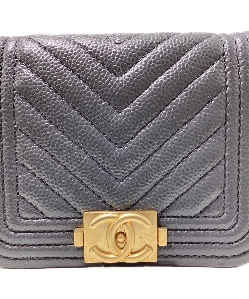 CHANEL（シャネル）CHANEL (シャネル) ミニショルダーバッグ グレー サイズ:-の古着・服飾アイテム