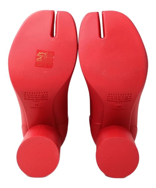 Maison Margiela（メゾンマルジェラ）Maison Margiela (メゾンマルジェラ) ラバー足袋ブーツ　（RUBBER TABI BOOTS） レッド サイズ:38 未使用品の古着・服飾アイテム