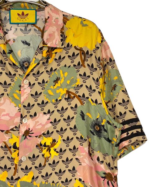 GUCCI（グッチ）GUCCI (グッチ) adidas (アディダス) 総柄オープンカラーシルクシャツ ベージュ サイズ:44の古着・服飾アイテム