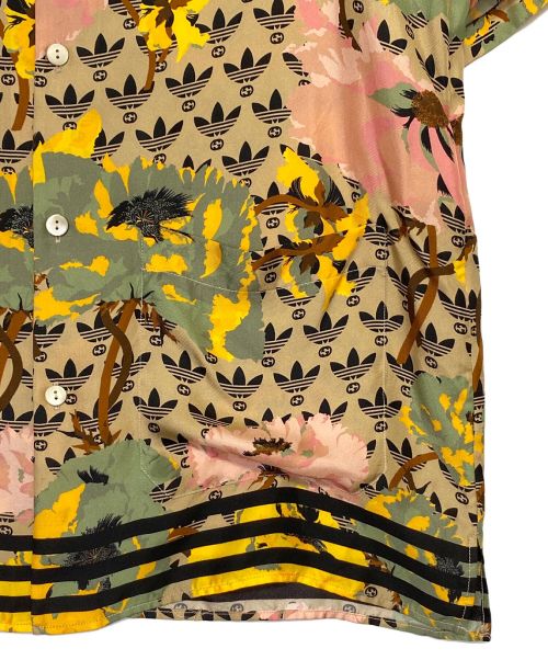 GUCCI（グッチ）GUCCI (グッチ) adidas (アディダス) 総柄オープンカラーシルクシャツ ベージュ サイズ:44の古着・服飾アイテム