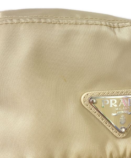 PRADA（プラダ）PRADA (プラダ) Re-Nylon バケットハット ベージュ サイズ:Mの古着・服飾アイテム