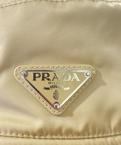 PRADA（プラダ）PRADA (プラダ) Re-Nylon バケットハット ベージュ サイズ:Mの古着・服飾アイテム