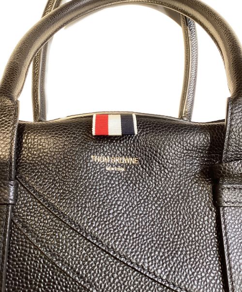 Thom Browne（トムブラウン）Thom Browne (トムブラウン) フィッシュモチーフバッグ ブラックの古着・服飾アイテム
