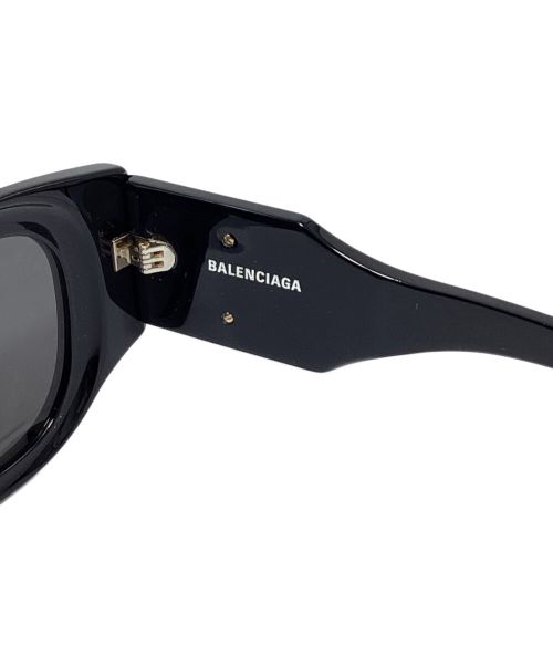 BALENCIAGA（バレンシアガ）BALENCIAGA (バレンシアガ) バタフライウェリントンサングラス ブラック サイズ:50□22の古着・服飾アイテム