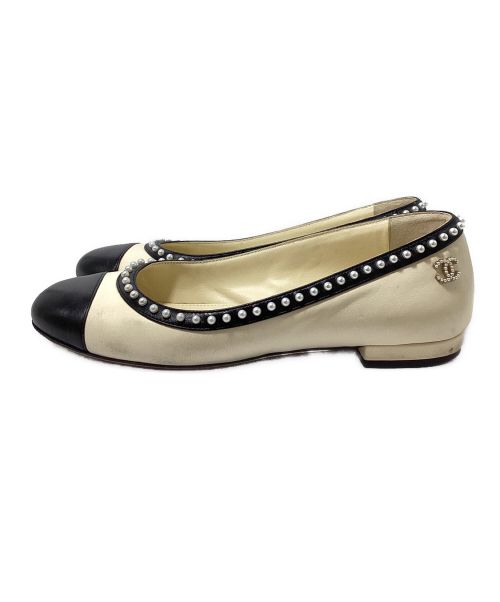 CHANEL（シャネル）CHANEL (シャネル) Flat Pumps（フラットパンプス） ベージュ サイズ:34の古着・服飾アイテム